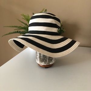 Straw Hat Floppy Wide Brim Beach Sun Hat Black & White Striped